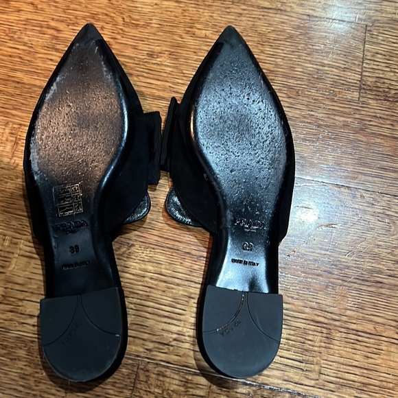 Prada Velvet & Bow Point-Toe Mule Slides - Picture 5 of 5